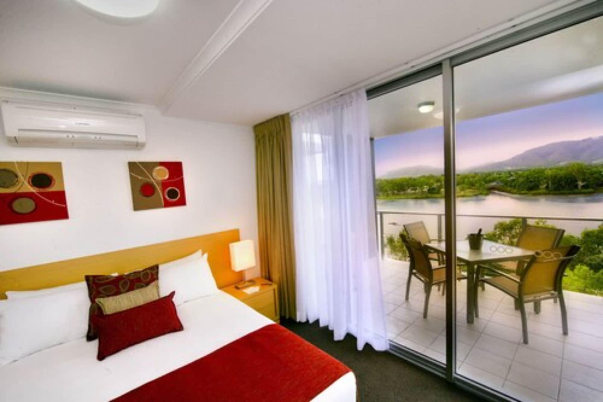 Aparthotel Edge