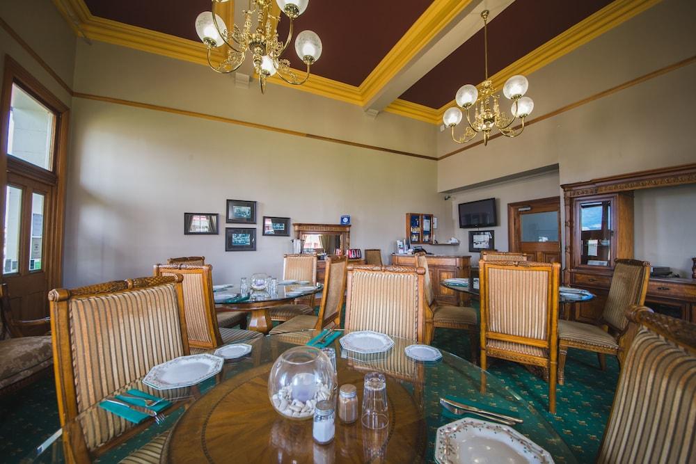 Denison Boutique 4*