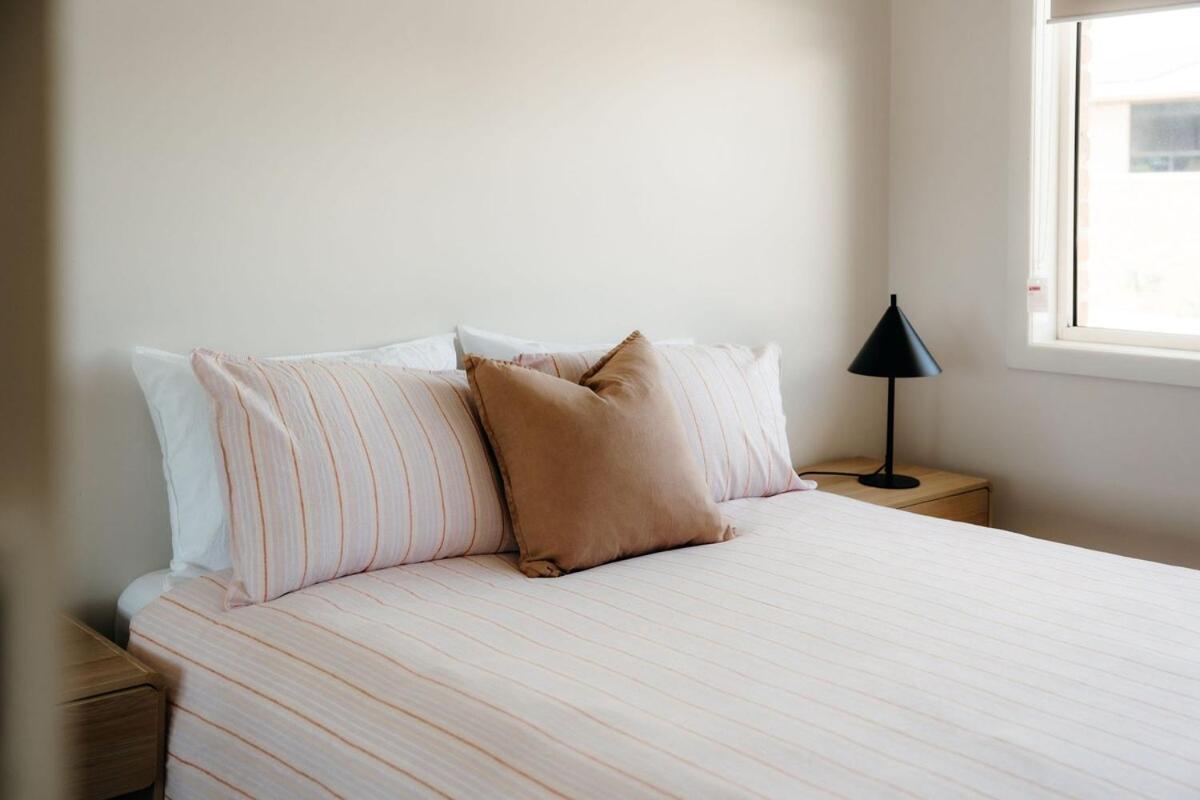 Unit 4, Rocky Cbd Apartment