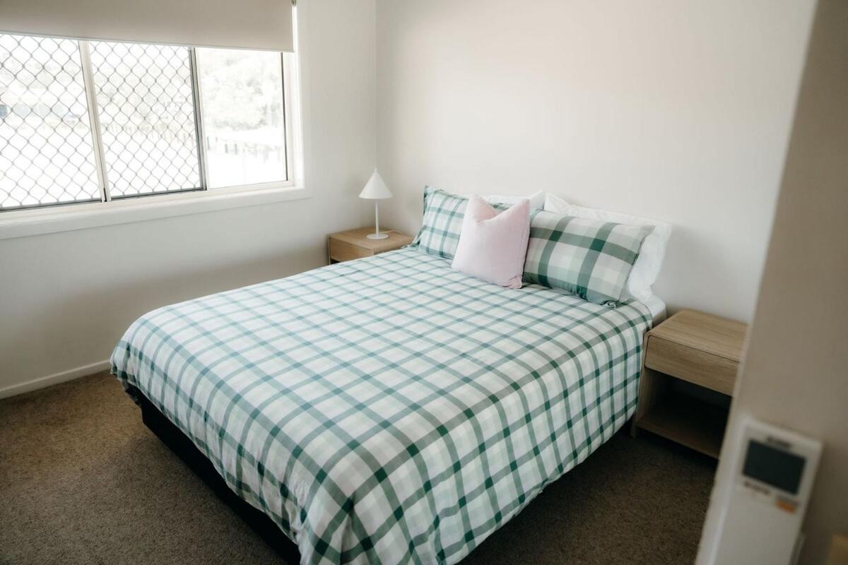 Apartment Unit 4, Rocky Cbd