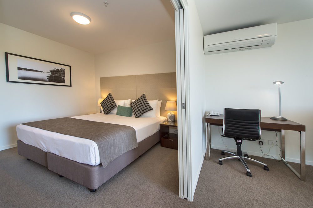 Empire 4* Rockhampton