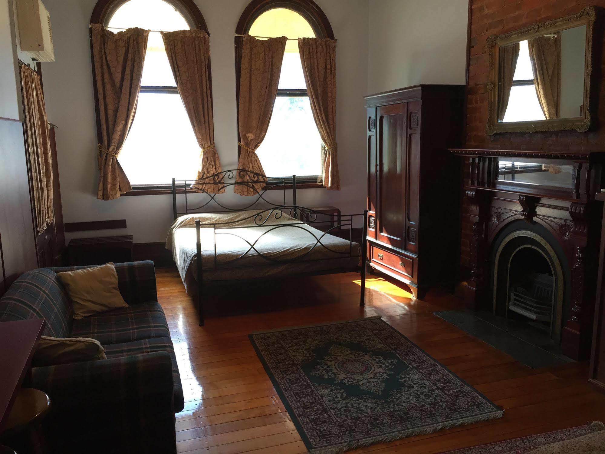 Criterion Hotel-motel Rockhampton