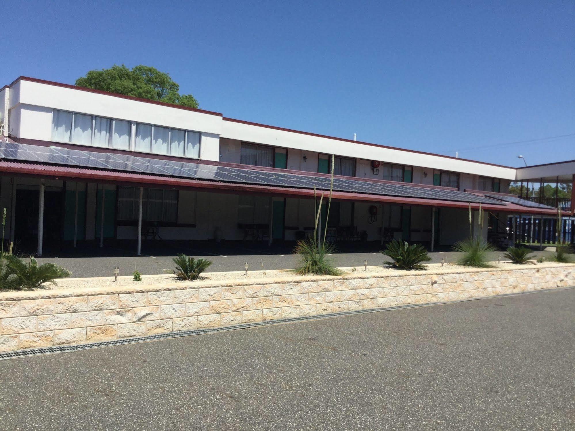Ambassador Motel Rockhampton