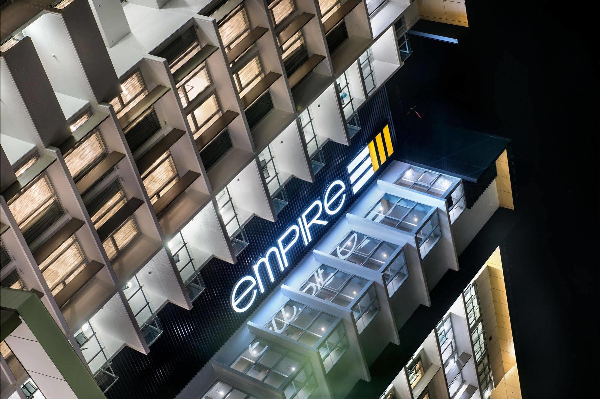 Aparthotel Empire