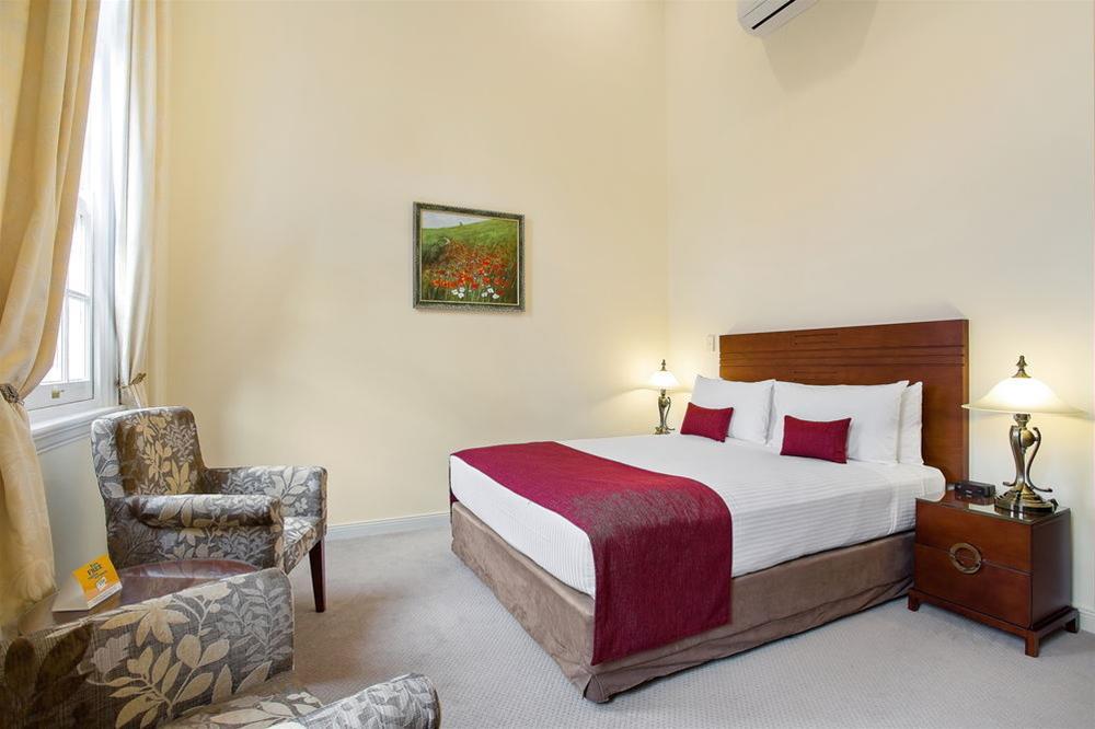 Hotel Quality Regent 4*