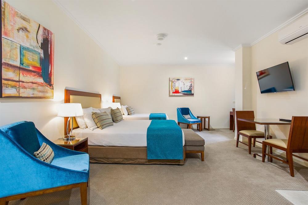 Quality Regent 4* Rockhampton