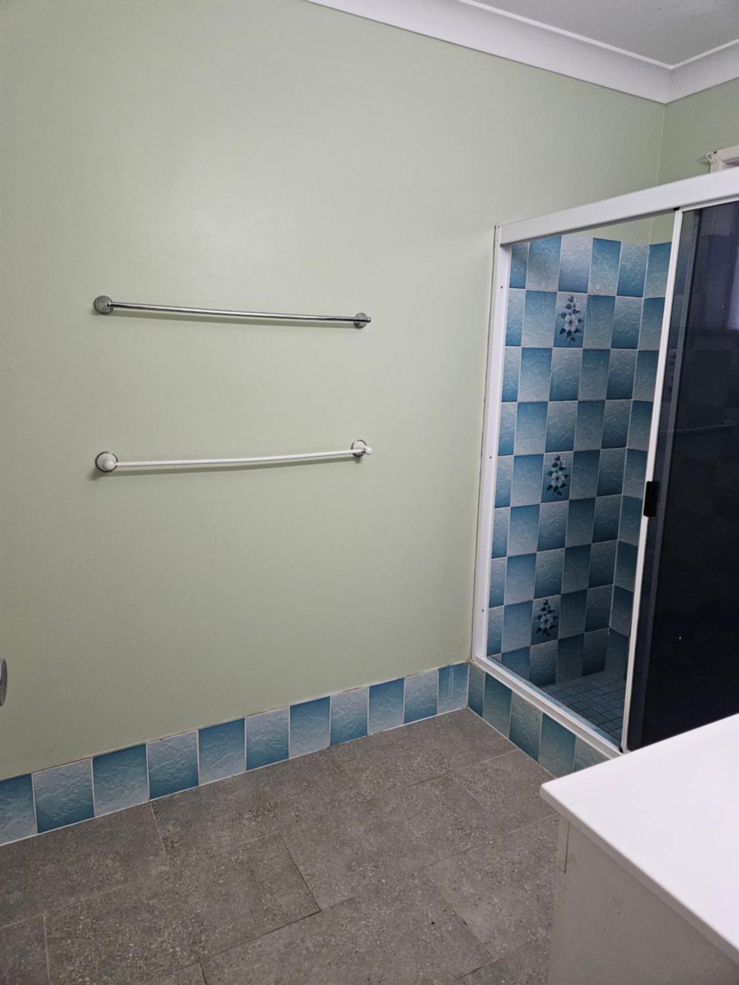 Apartment Court *