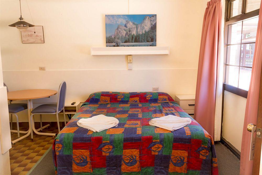Motel Motel Lodge