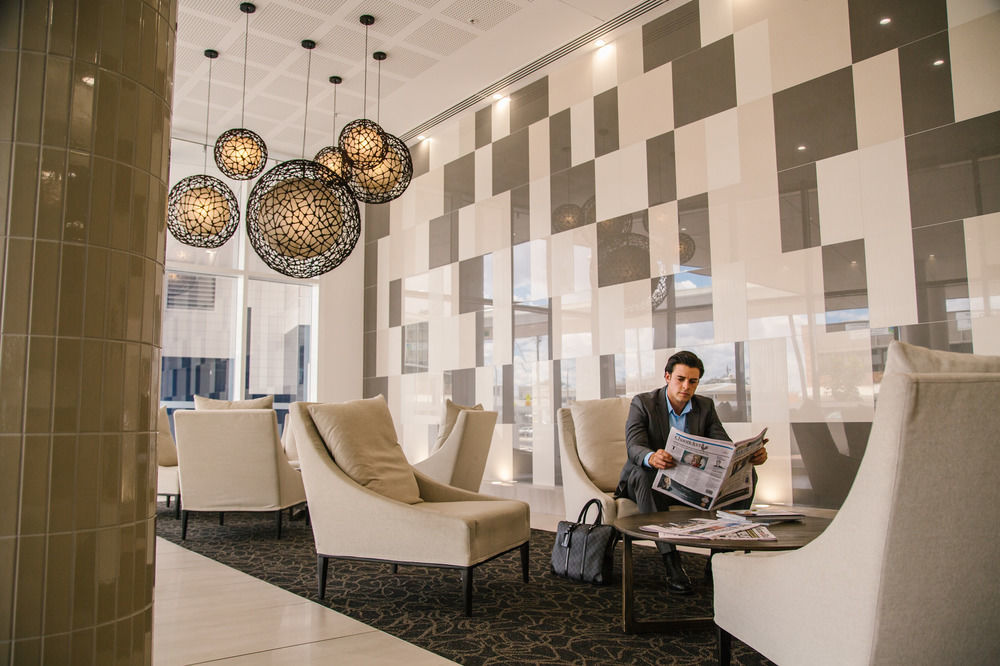 Empire Aparthotel