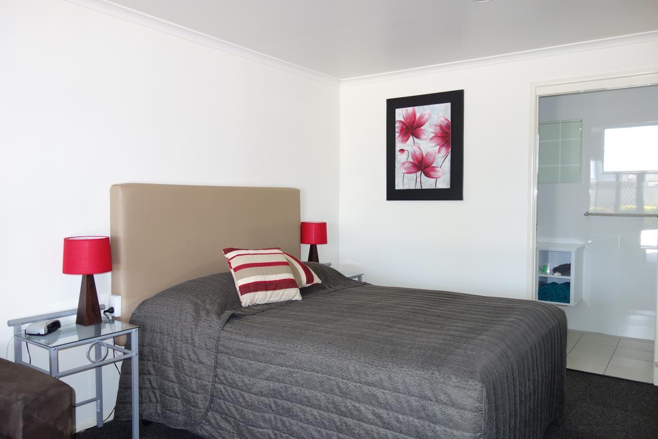 Porky's Motel Rockhampton