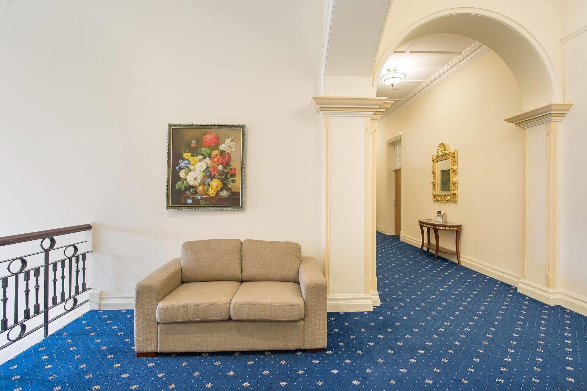 Hotel Quality Regent 4*